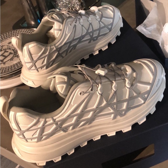 Brand new size 43 limited edition Dior runners - Picture 4 of 8